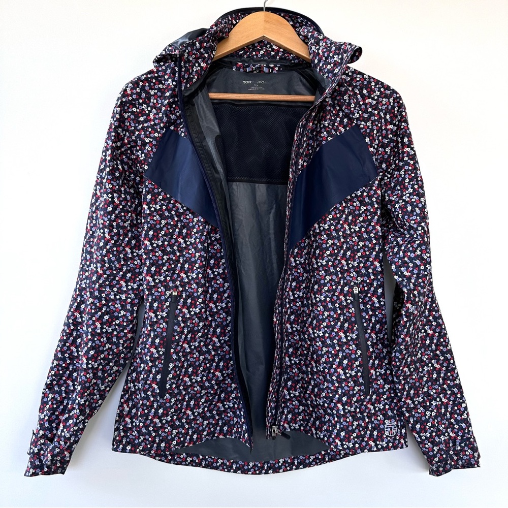 Tory Burch Sport Water Repellent Rain Jacket - Picture 5 of 14